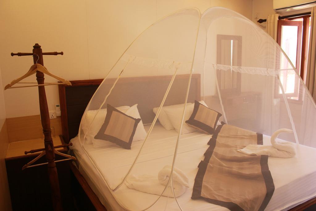Samaya Fort Hotel Гале Екстериор снимка